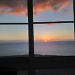 Penthouse Sunrise Blue Ocean View 公寓 *