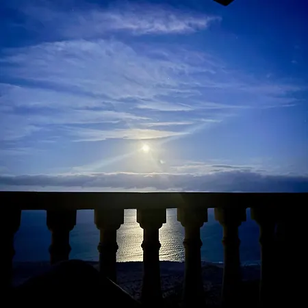Penthouse Sunrise Blue Ocean View קוסטה קלמה