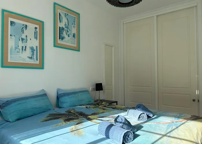 Penthouse Sunrise Blue Ocean View Daire
